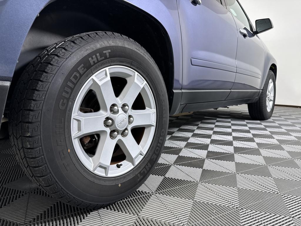 used 2014 GMC Acadia car, priced at $11,390