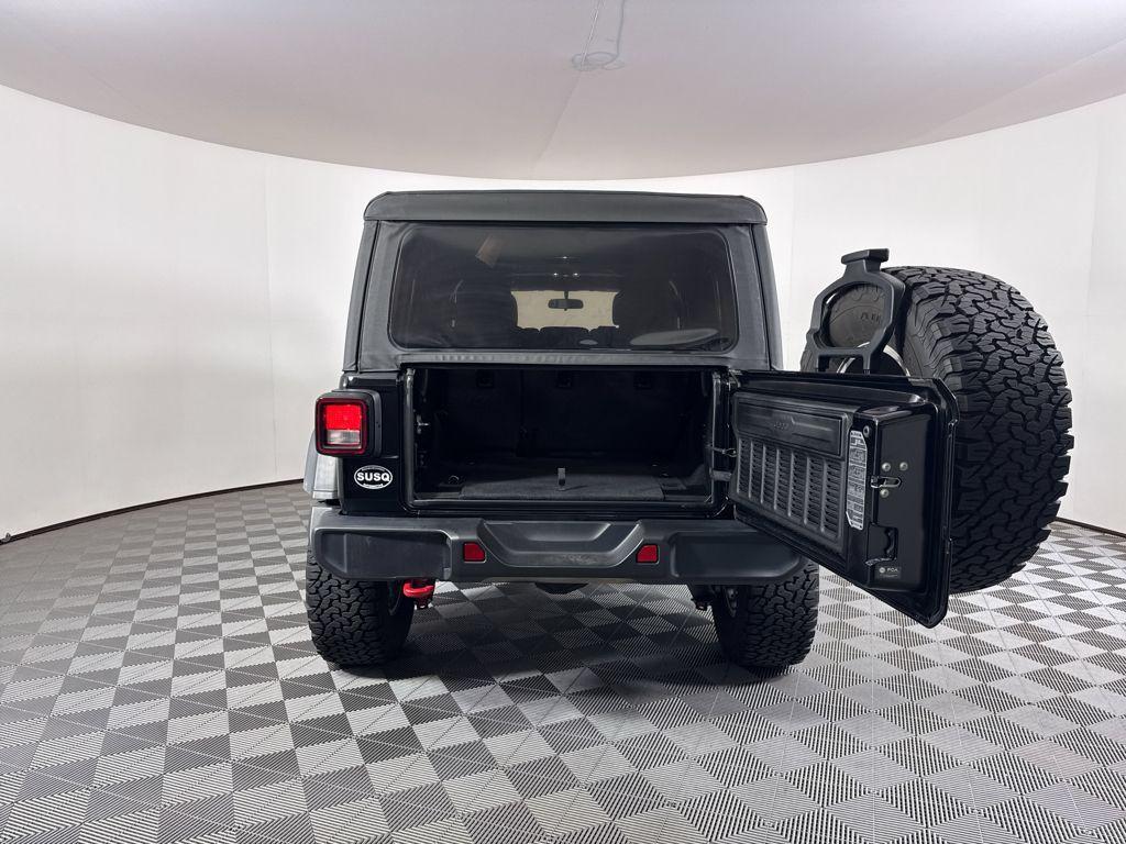 used 2021 Jeep Wrangler Unlimited car, priced at $32,234