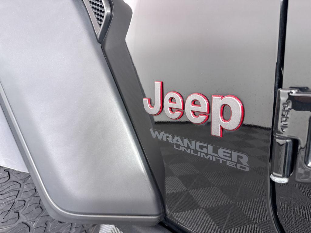 used 2021 Jeep Wrangler Unlimited car, priced at $32,234