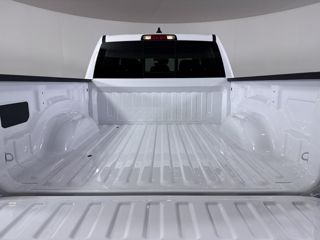 new 2025 Ram 1500 car, priced at $52,222