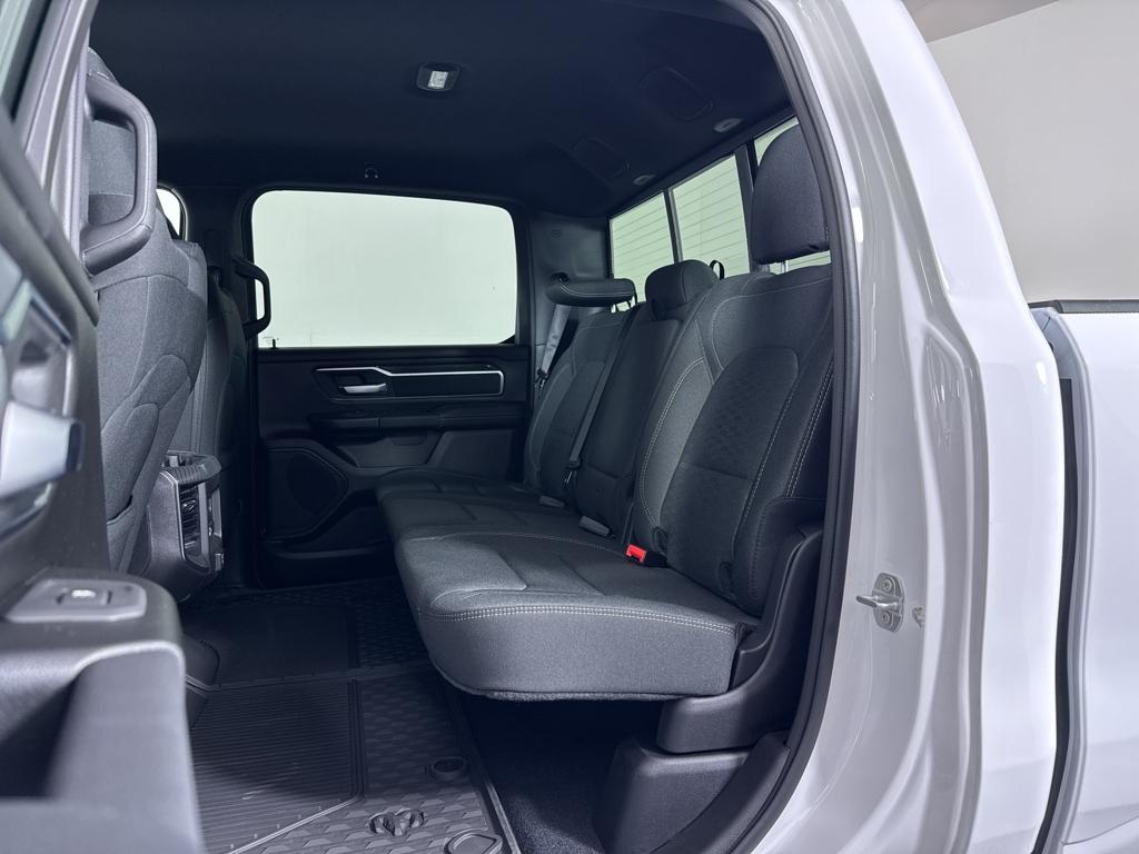 new 2025 Ram 1500 car, priced at $52,222