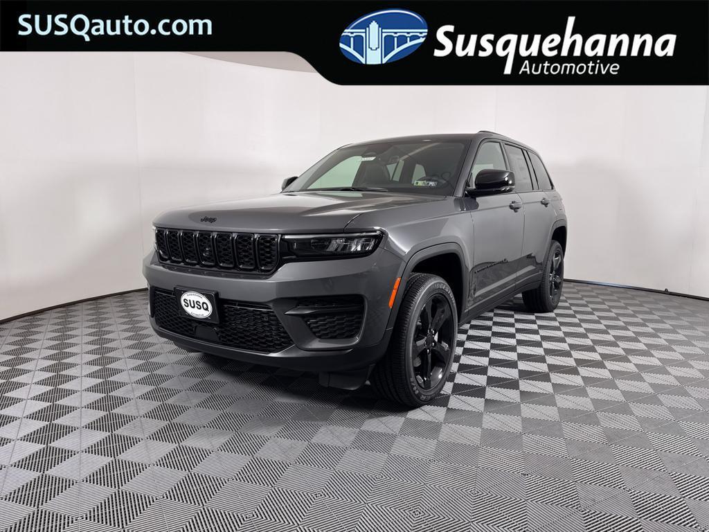 new 2025 Jeep Grand Cherokee car, priced at $46,125