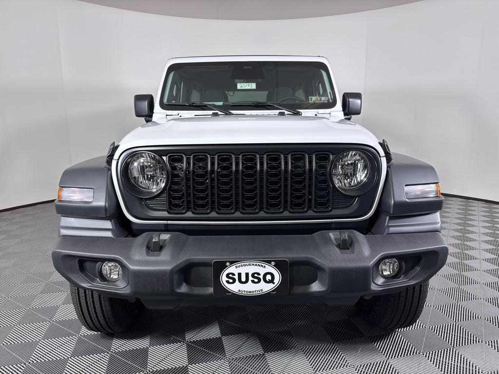 new 2025 Jeep Wrangler car, priced at $41,850