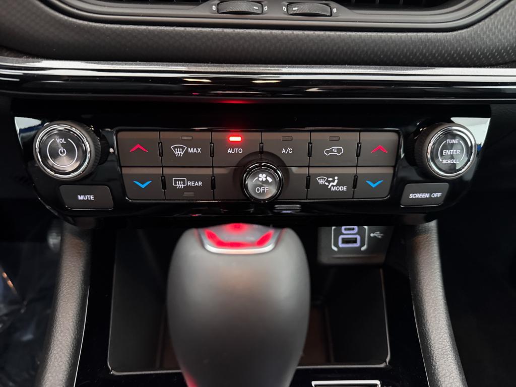 new 2026 Jeep Compass car, priced at $35,620