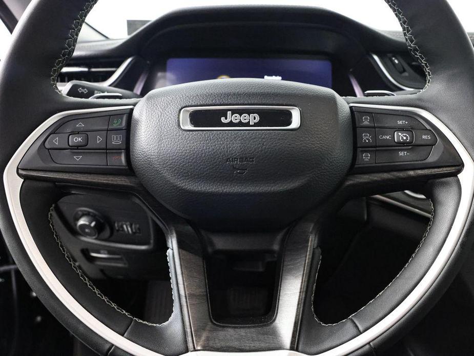 used 2023 Jeep Grand Cherokee car, priced at $39,990