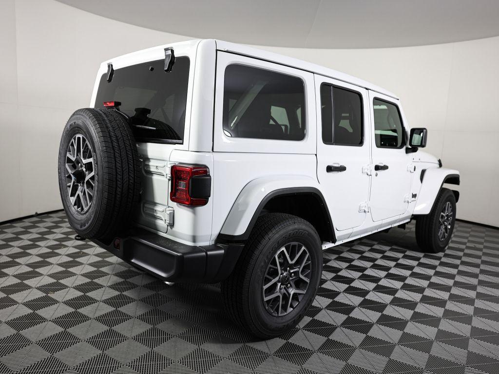 new 2025 Jeep Wrangler car, priced at $53,425