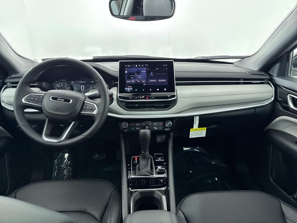 new 2026 Jeep Compass car, priced at $33,030