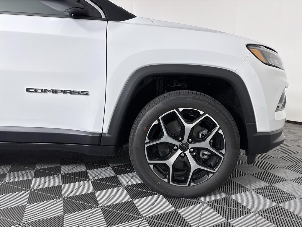 new 2026 Jeep Compass car, priced at $33,030