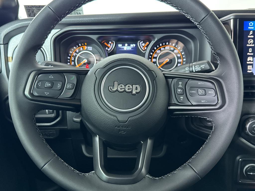 new 2025 Jeep Gladiator car, priced at $43,550