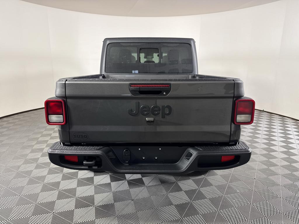 new 2025 Jeep Gladiator car, priced at $43,550