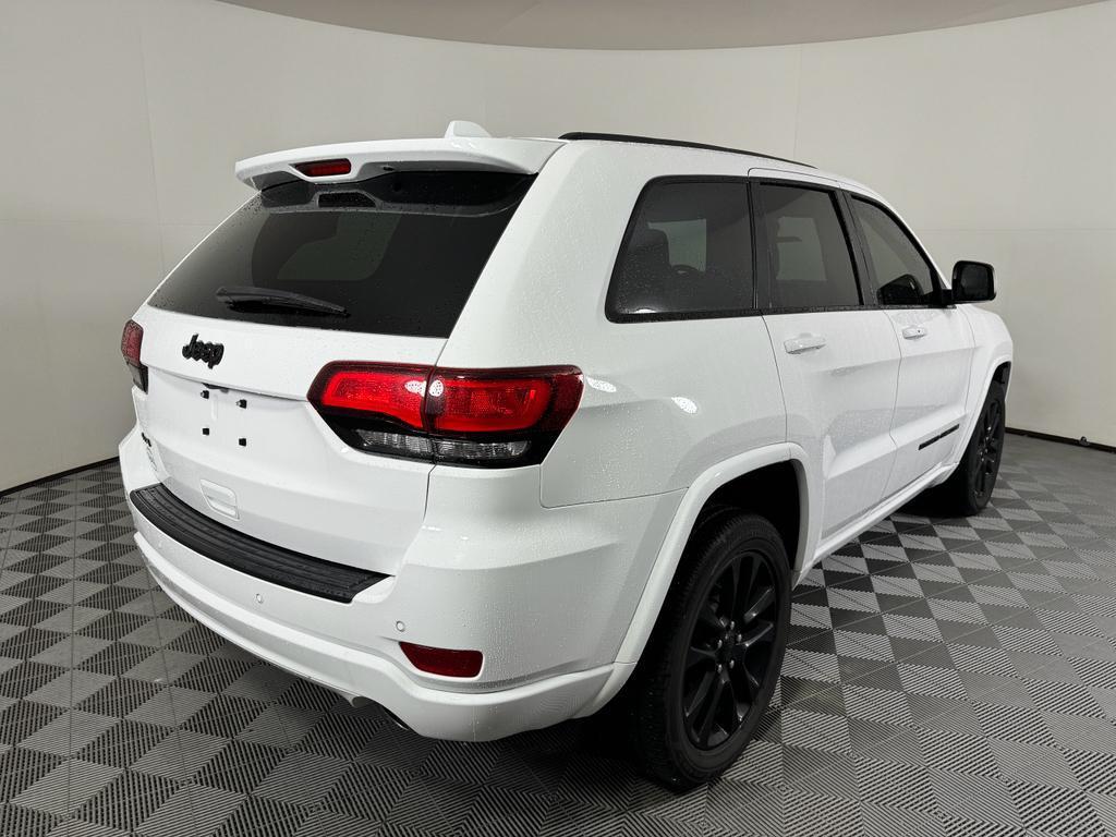 used 2022 Jeep Grand Cherokee WK car, priced at $28,586