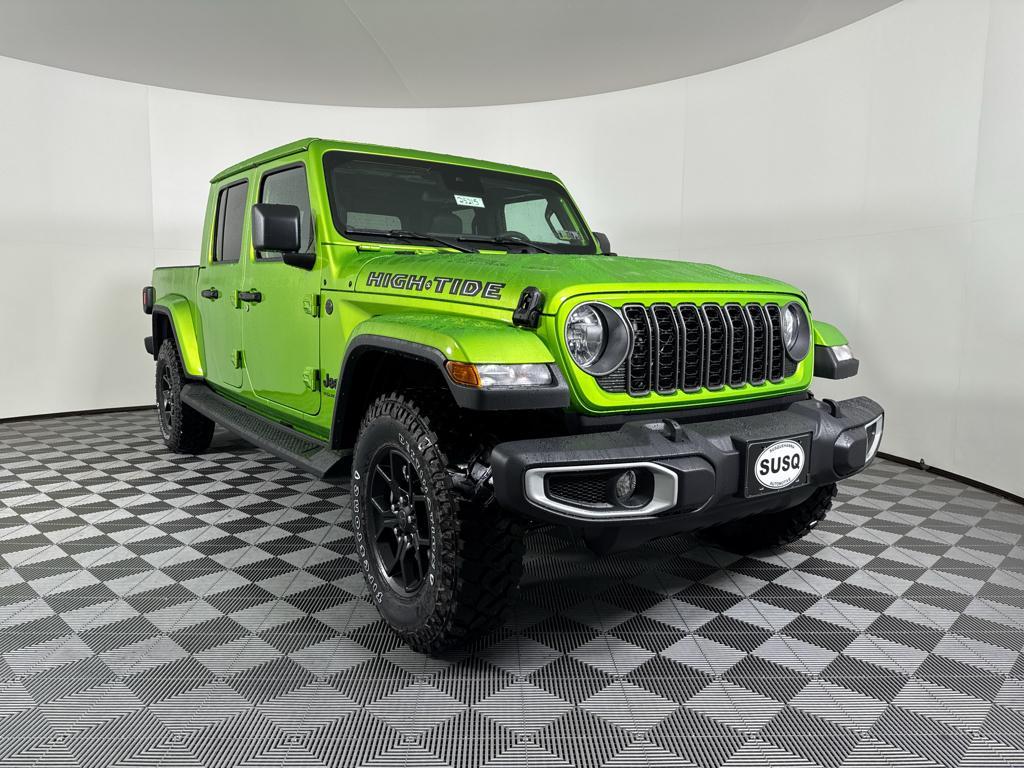new 2025 Jeep Gladiator car, priced at $44,855
