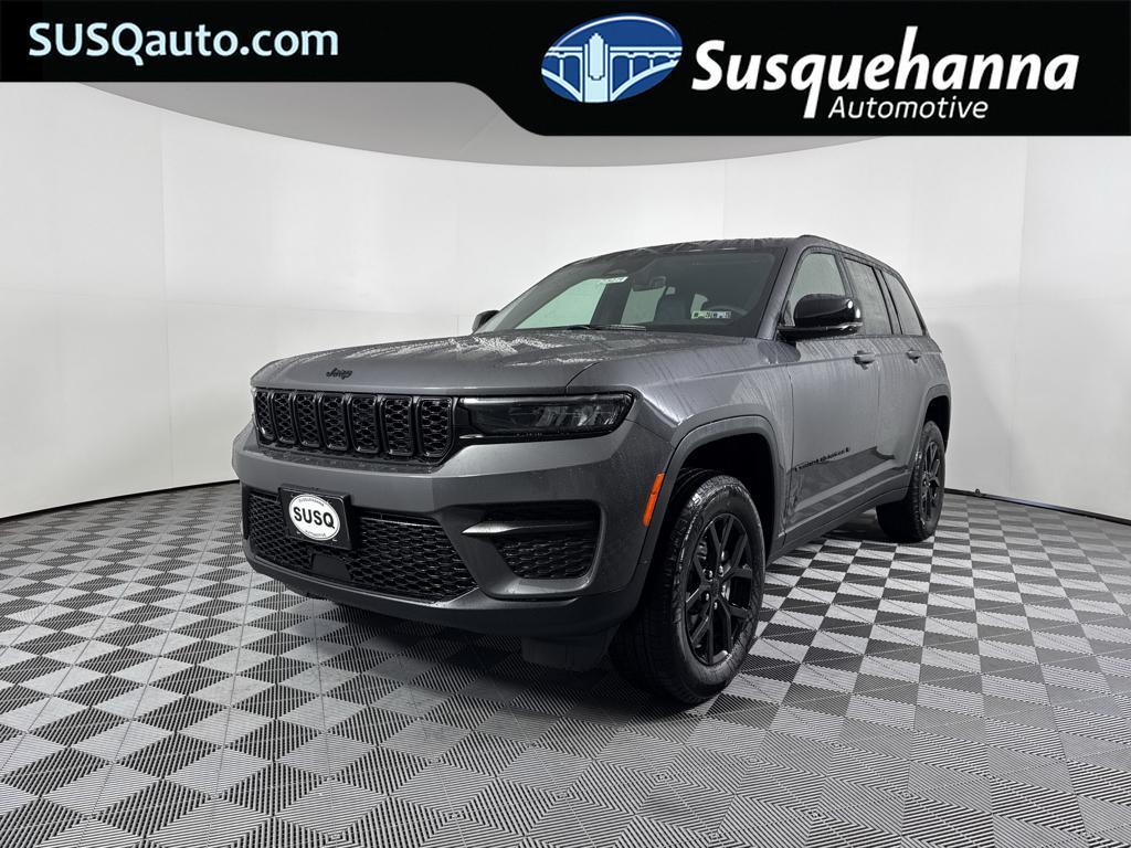 new 2025 Jeep Grand Cherokee car, priced at $41,730
