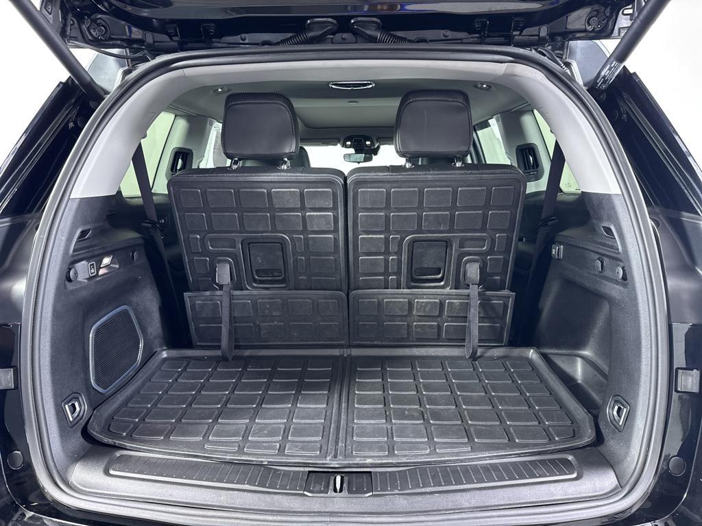 used 2022 Jeep Grand Cherokee L car, priced at $33,409
