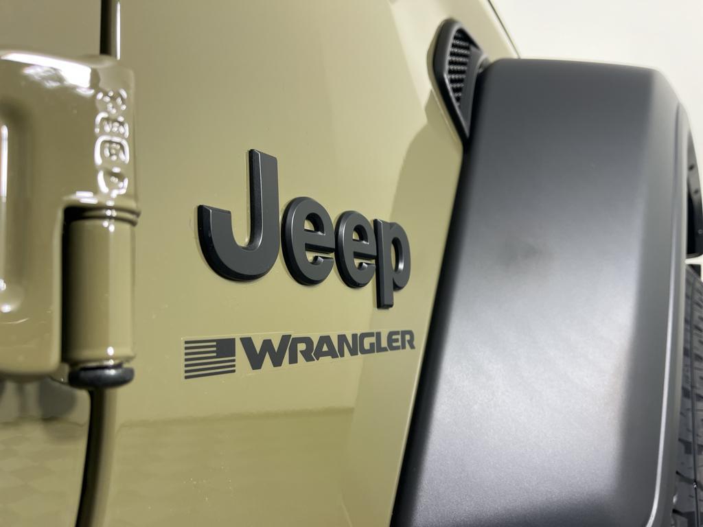 new 2025 Jeep Wrangler car, priced at $41,560