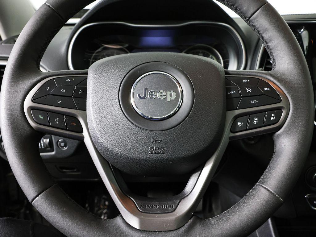 used 2022 Jeep Cherokee car, priced at $24,990