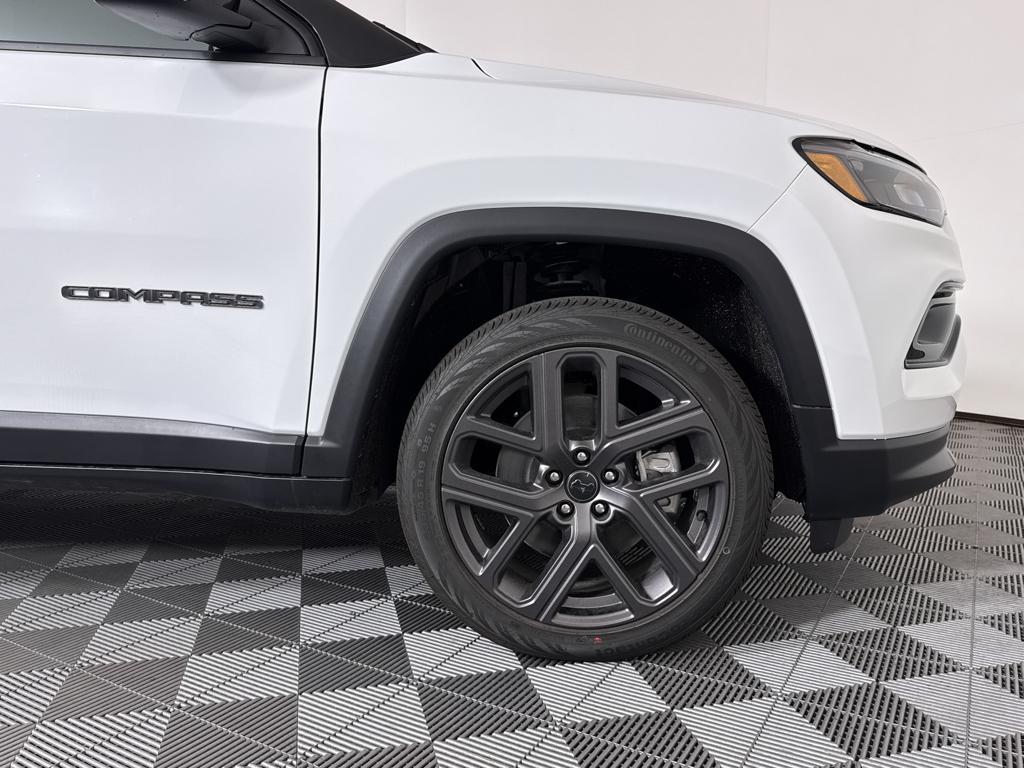 new 2026 Jeep Compass car, priced at $35,025