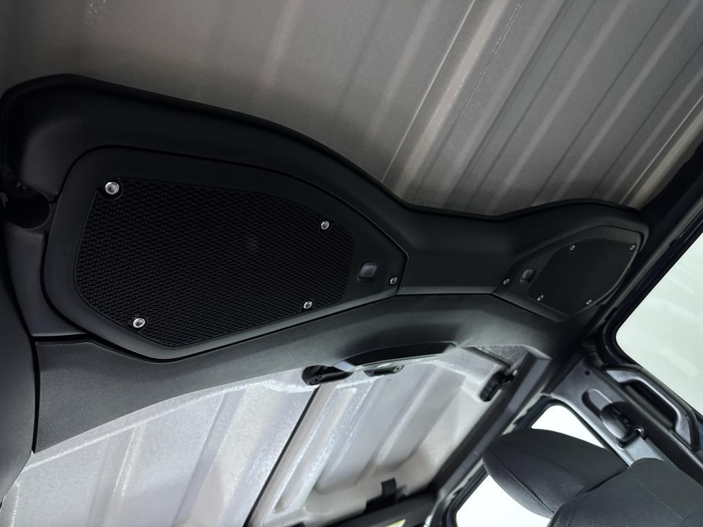 new 2025 Jeep Wrangler car, priced at $51,075