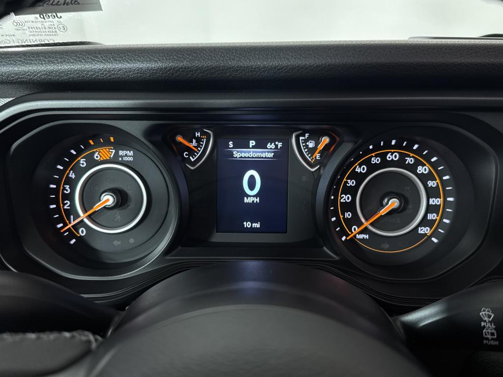 new 2025 Jeep Wrangler car, priced at $54,775