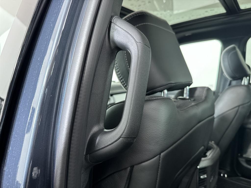 new 2025 Ram 1500 car, priced at $73,659