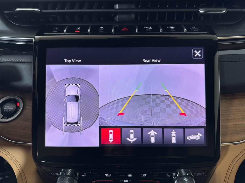 new 2025 Jeep Grand Cherokee car, priced at $62,655