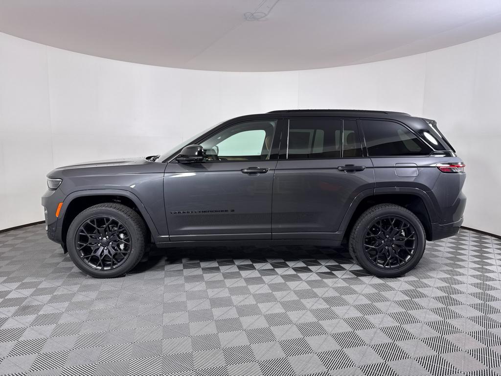 new 2025 Jeep Grand Cherokee car, priced at $62,655