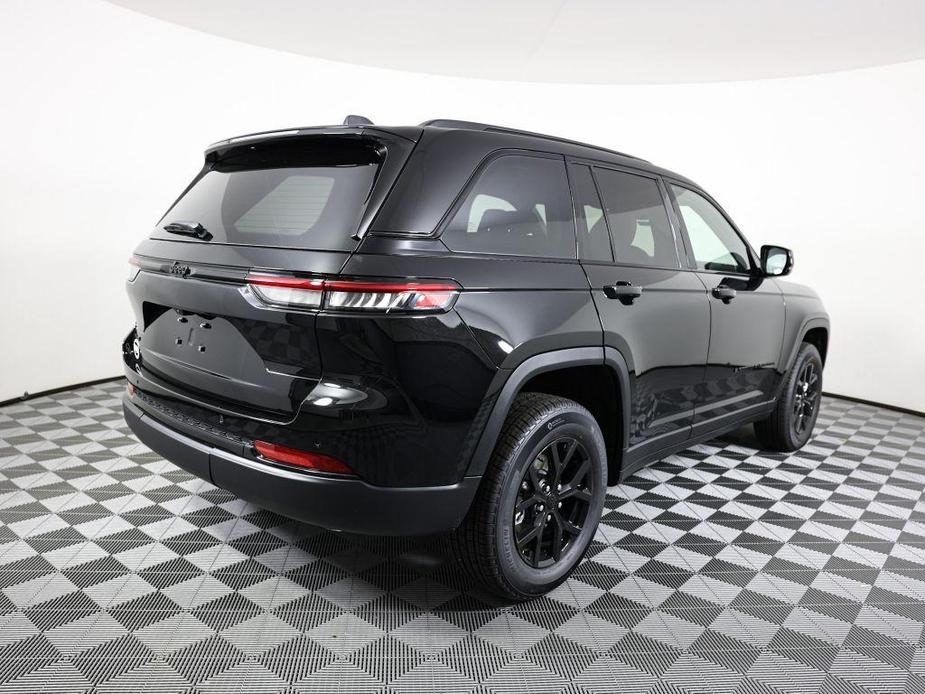 new 2024 Jeep Grand Cherokee car, priced at $39,530