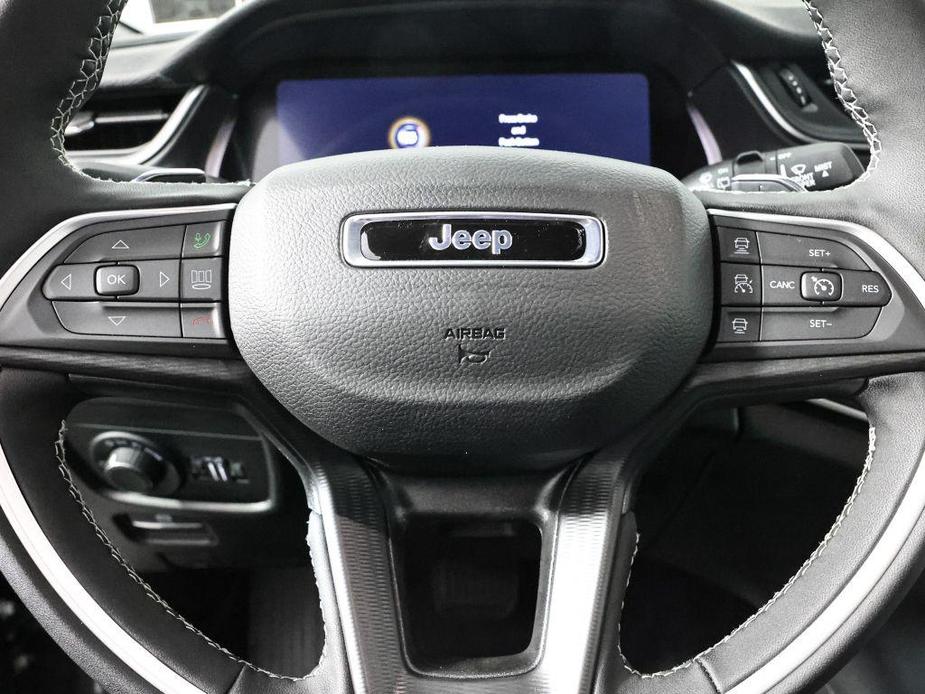 new 2024 Jeep Grand Cherokee car, priced at $42,030