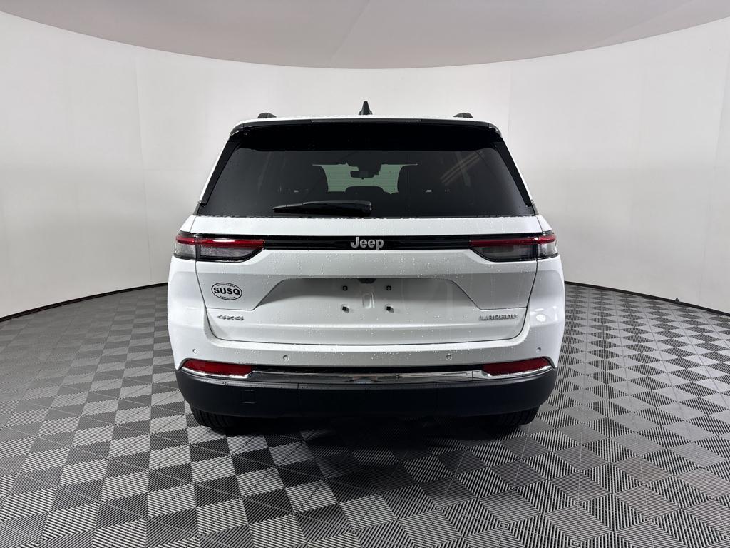 new 2025 Jeep Grand Cherokee car, priced at $40,811
