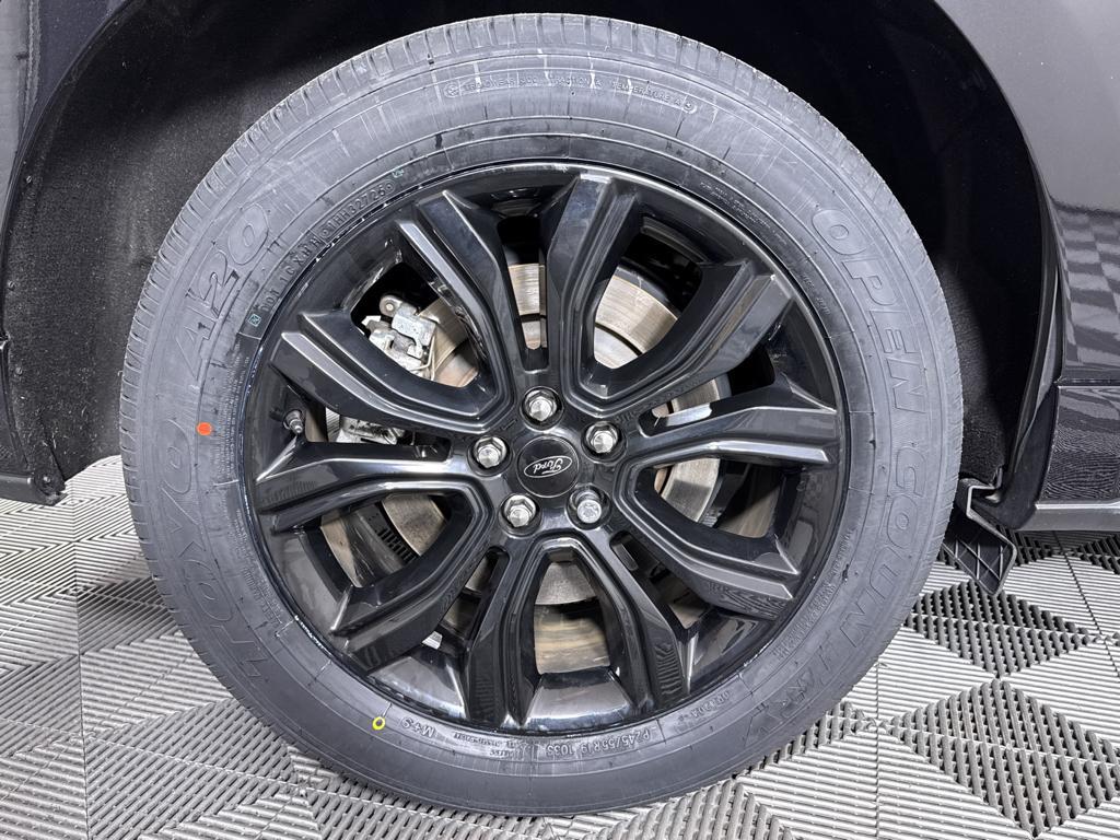 used 2023 Ford Edge car, priced at $22,668