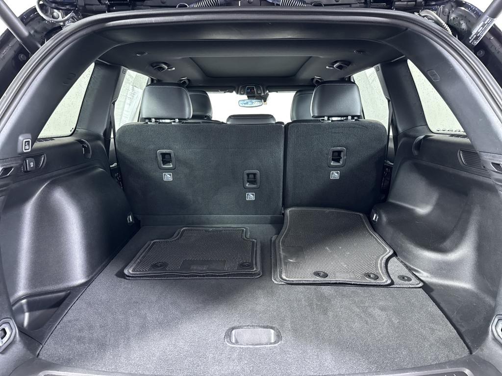 used 2024 Jeep Grand Cherokee car, priced at $38,788