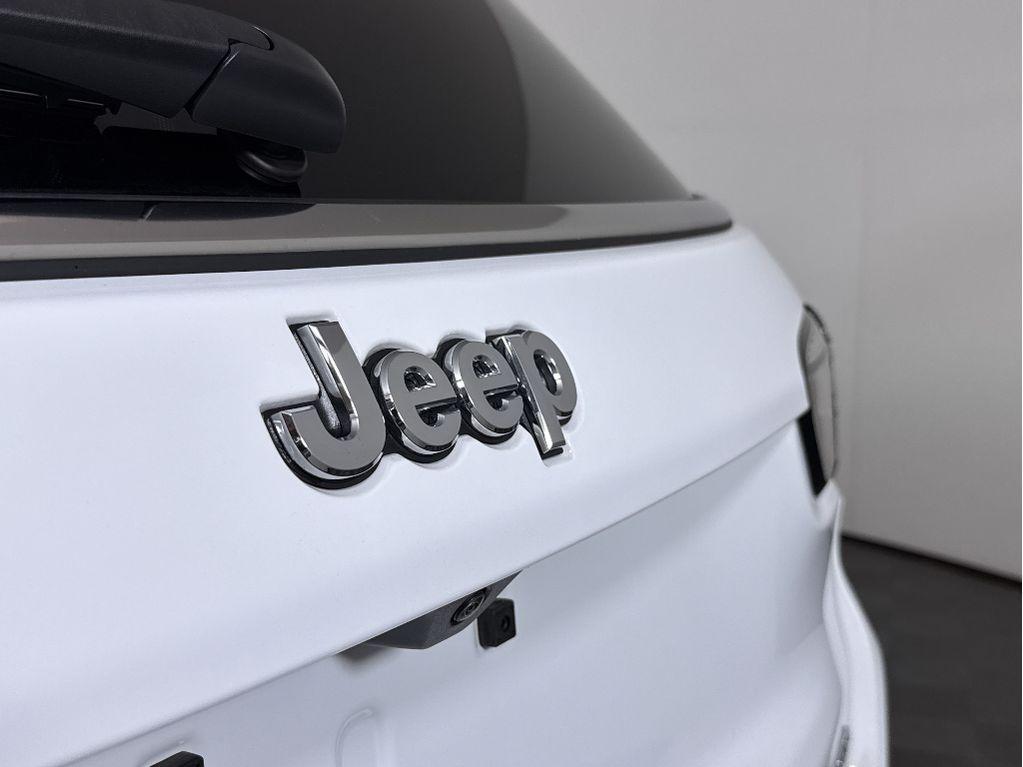 new 2025 Jeep Compass car, priced at $32,248