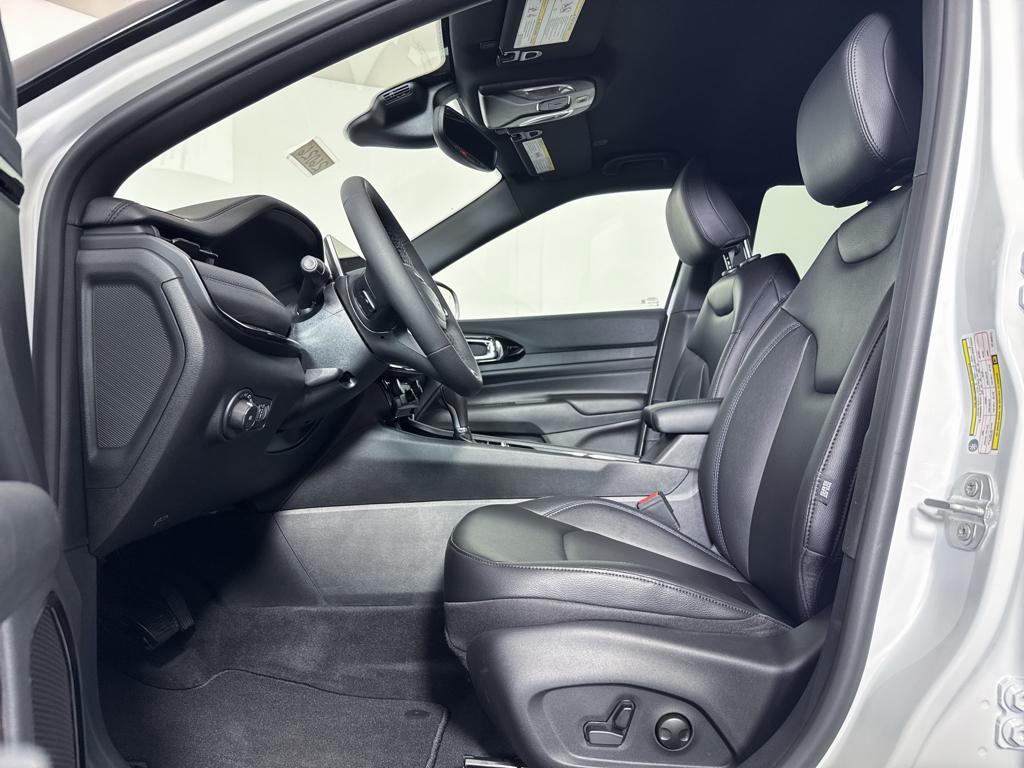 new 2026 Jeep Compass car, priced at $35,025