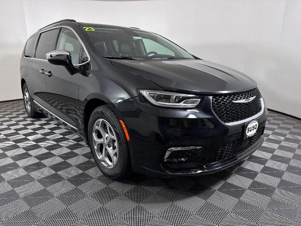 used 2023 Chrysler Pacifica car, priced at $38,905