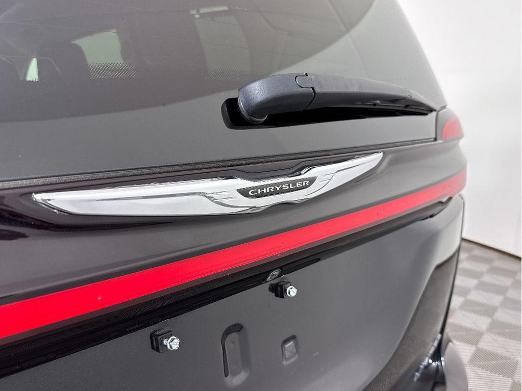 used 2023 Chrysler Pacifica car, priced at $38,905