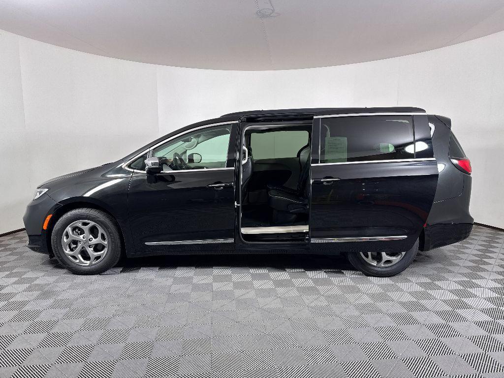 used 2023 Chrysler Pacifica car, priced at $38,905