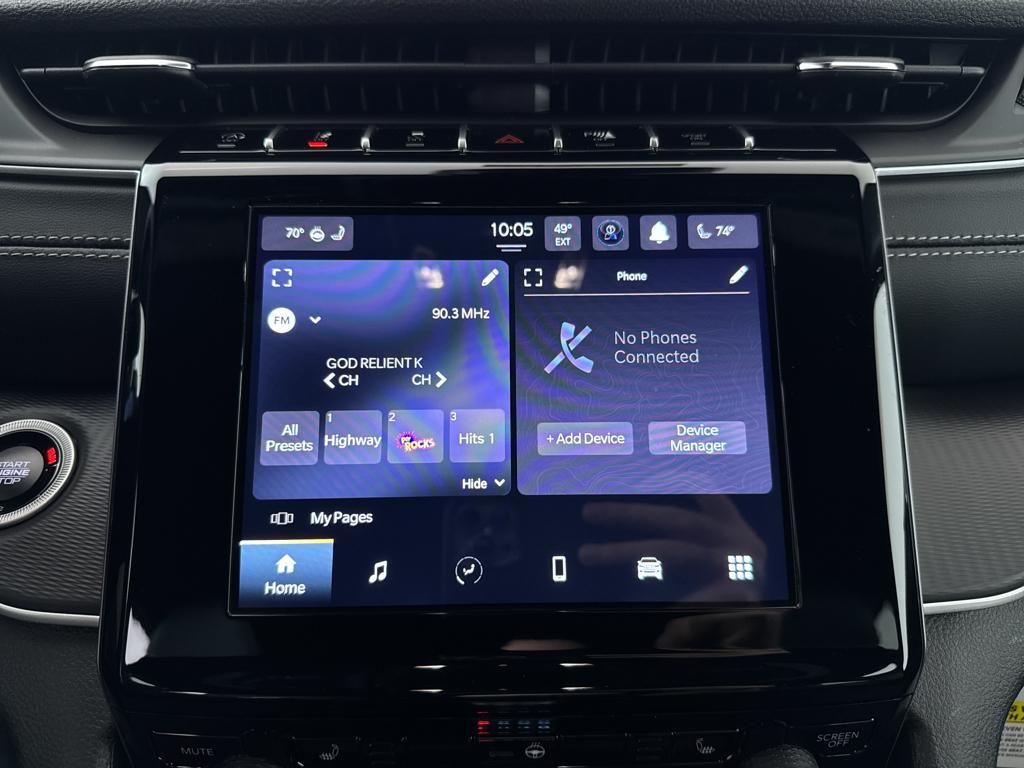 new 2025 Jeep Grand Cherokee car, priced at $41,730