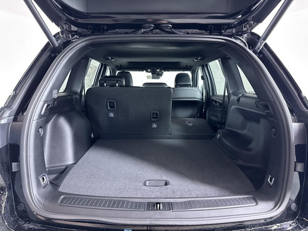 new 2025 Jeep Grand Cherokee car, priced at $41,730