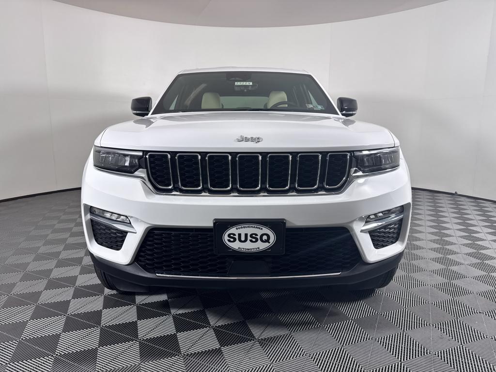 new 2025 Jeep Grand Cherokee car, priced at $44,415