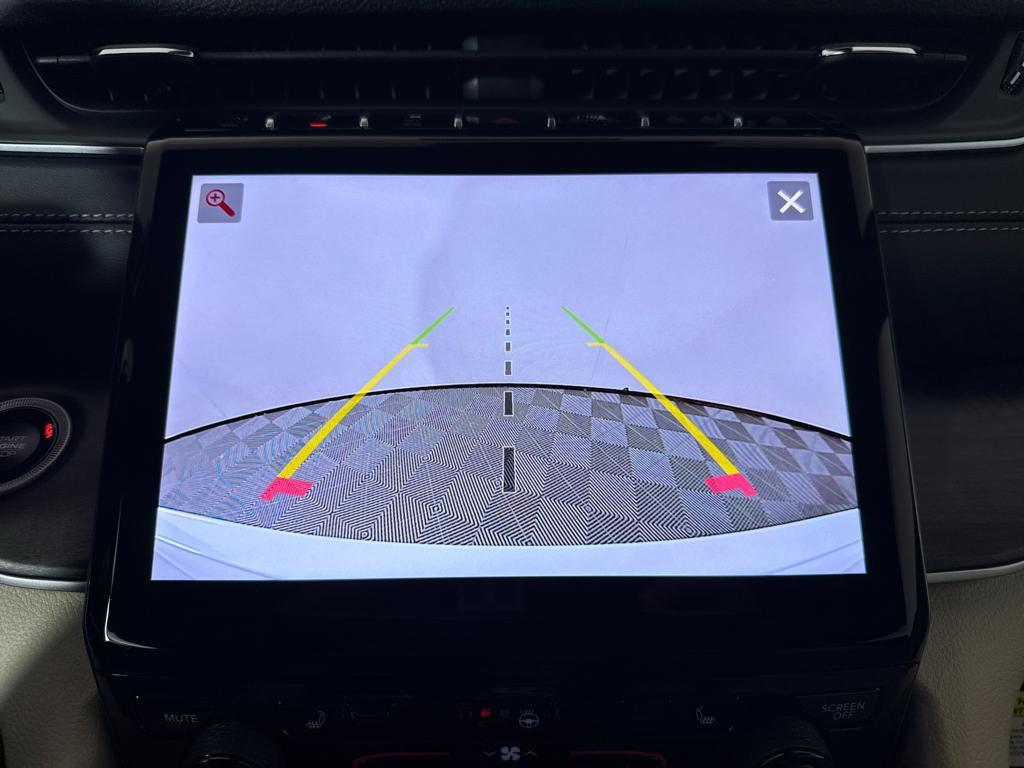 new 2025 Jeep Grand Cherokee car, priced at $44,415