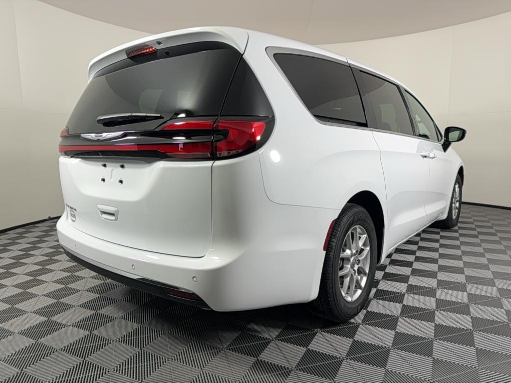 new 2025 Chrysler Pacifica car, priced at $38,145