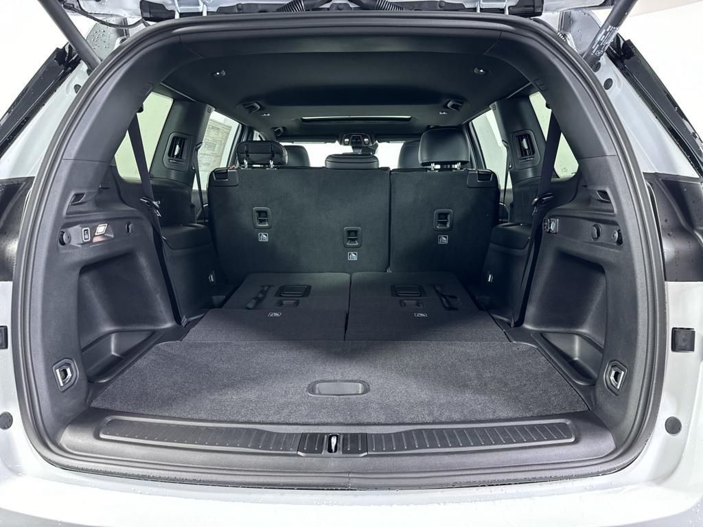 new 2025 Jeep Grand Cherokee L car, priced at $45,502