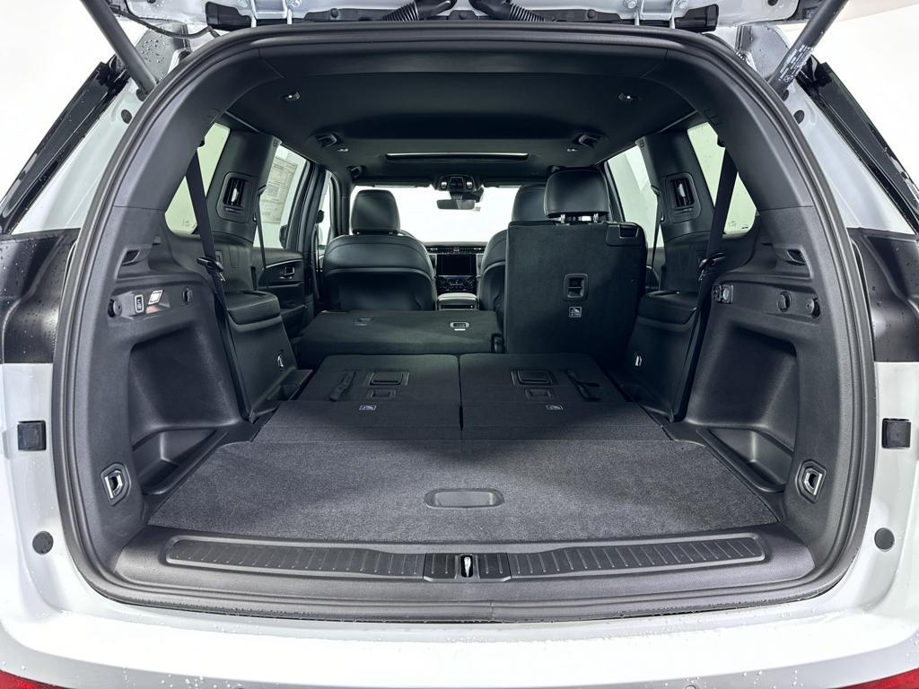 new 2025 Jeep Grand Cherokee L car, priced at $45,502