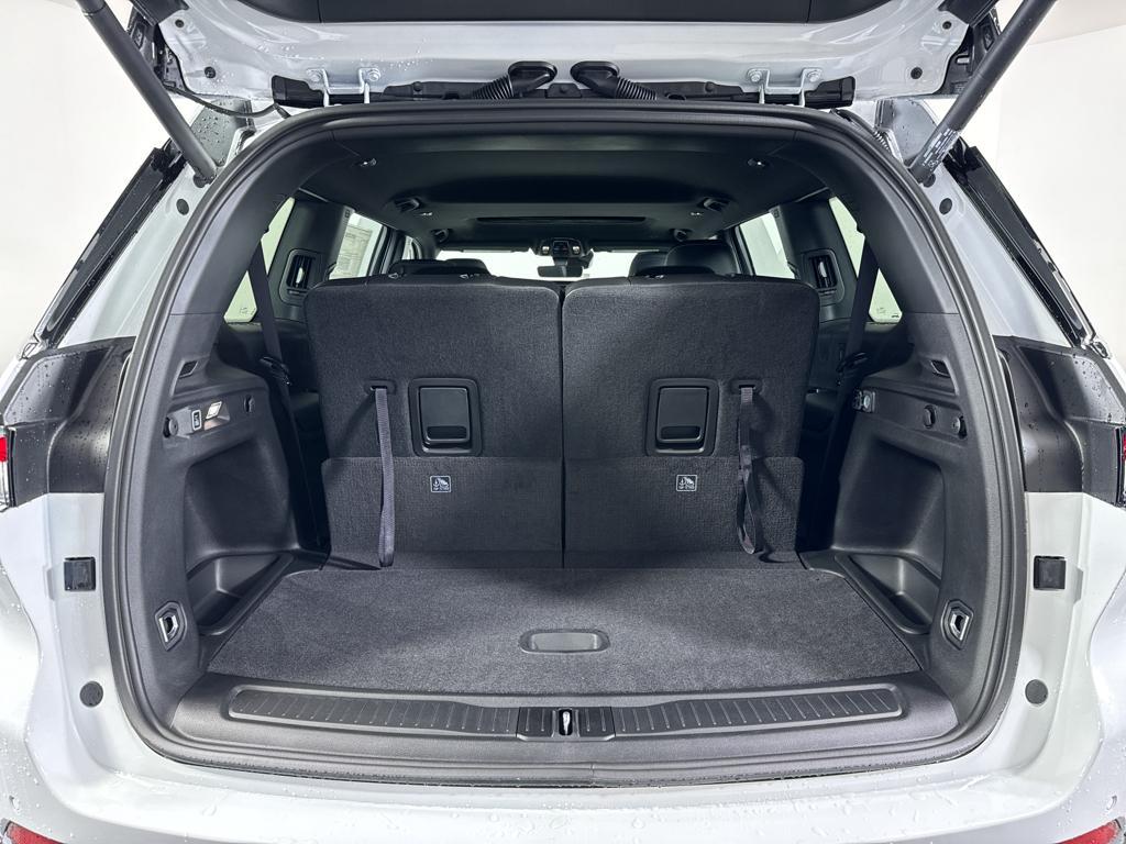 new 2025 Jeep Grand Cherokee L car, priced at $45,502