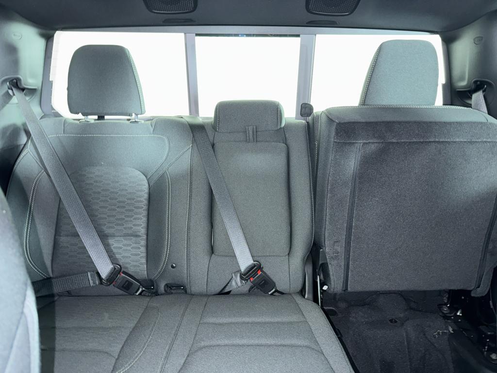 new 2025 Ram 1500 car, priced at $52,785