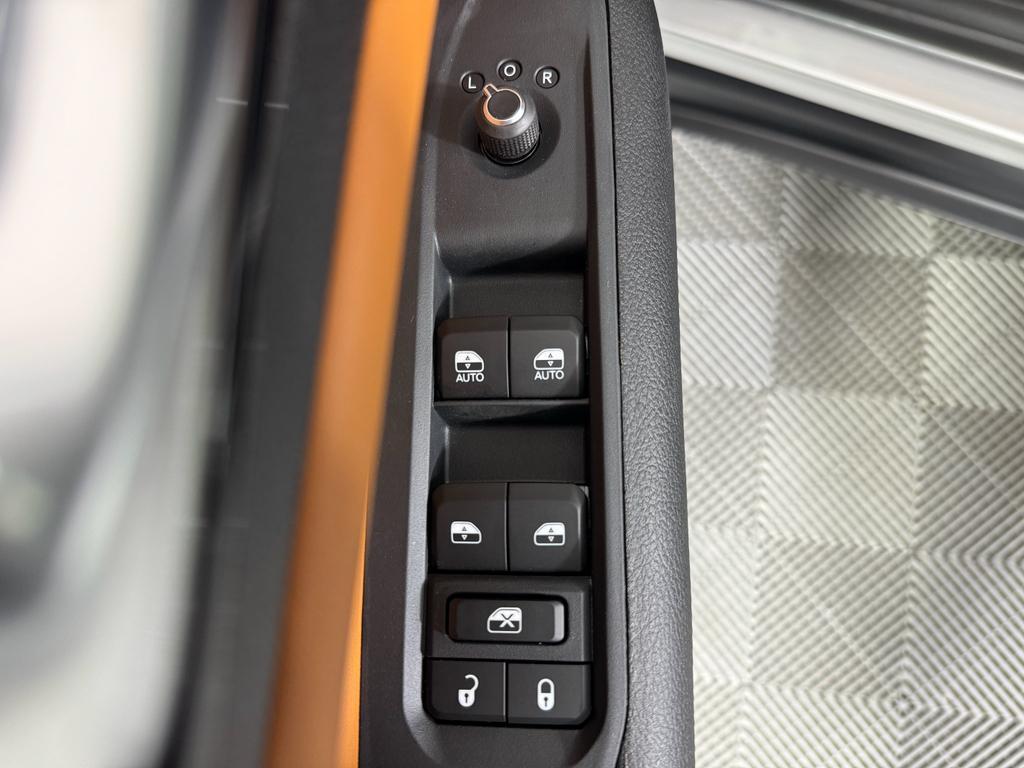 new 2025 Jeep Compass car, priced at $31,607
