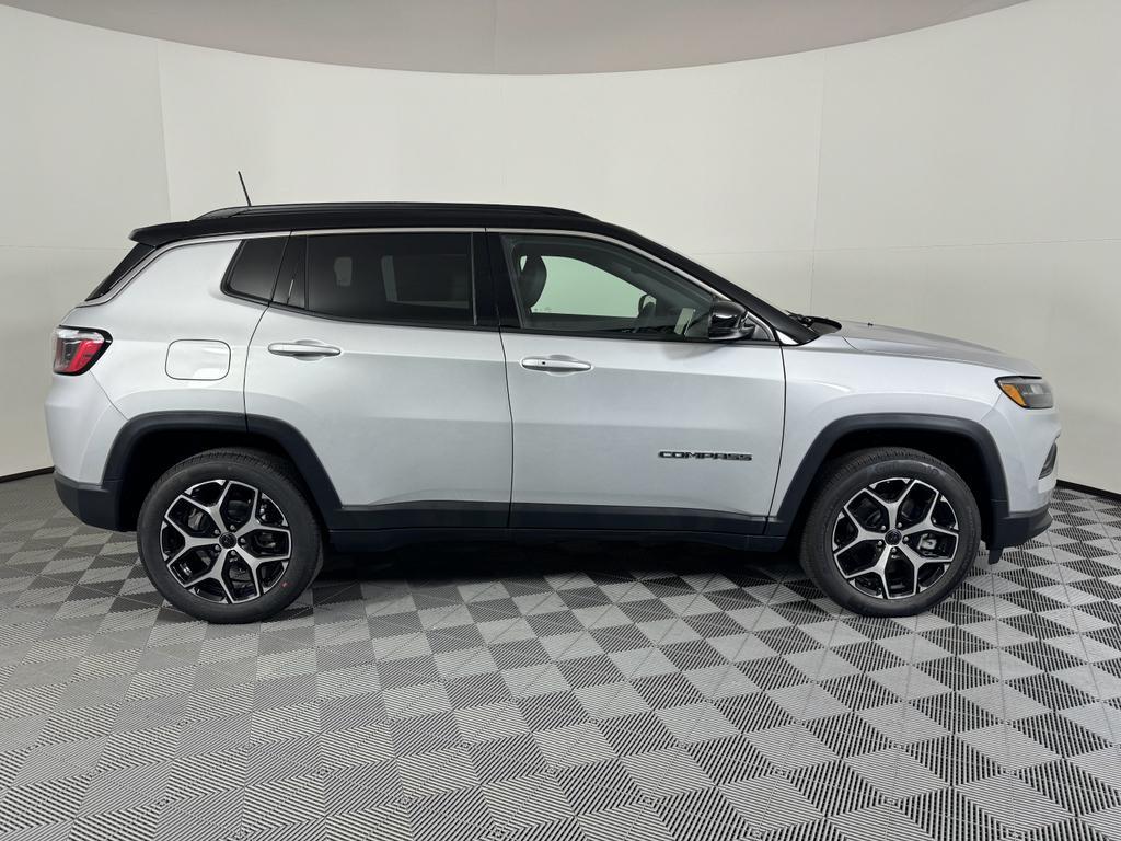 new 2025 Jeep Compass car, priced at $31,607
