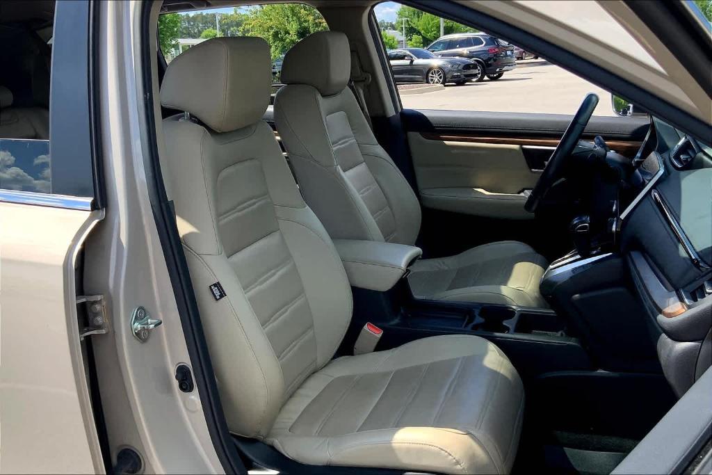 used 2019 Honda CR-V car, priced at $26,198