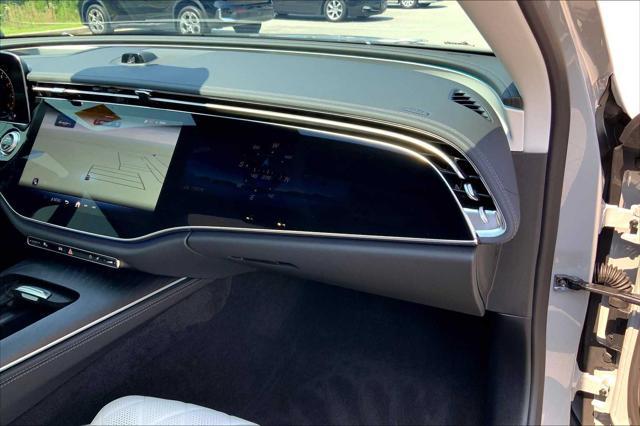 used 2025 Mercedes-Benz E-Class car, priced at $82,998