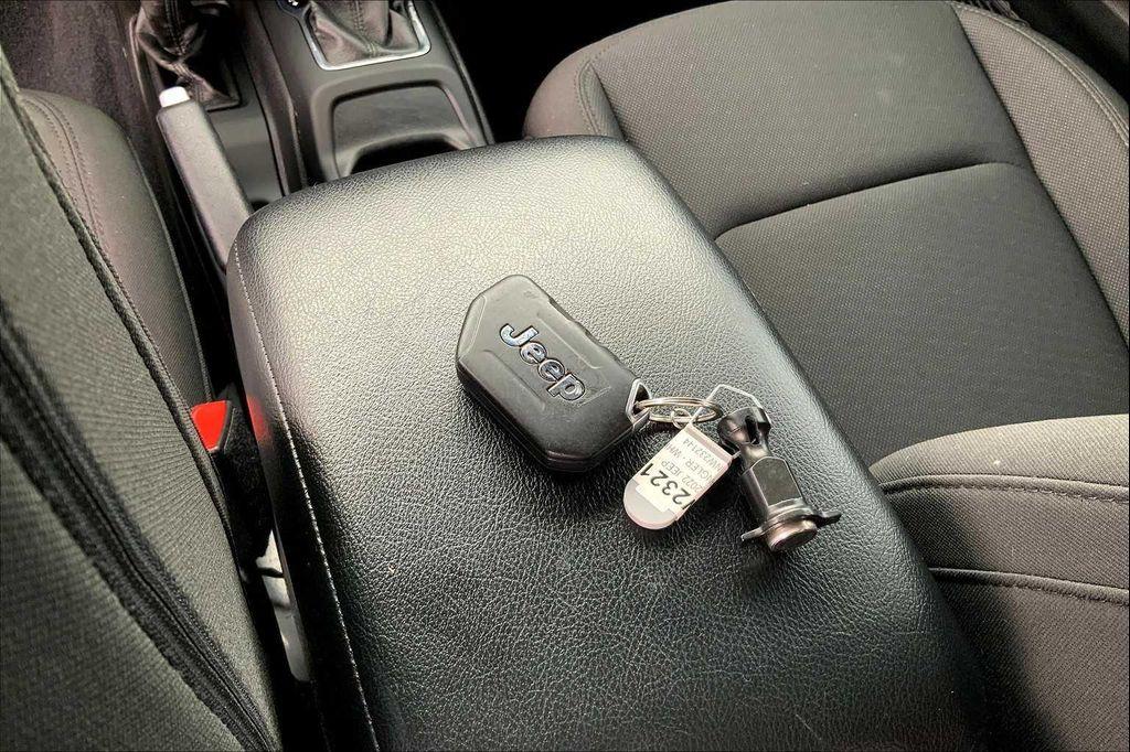 used 2022 Jeep Wrangler car, priced at $27,998